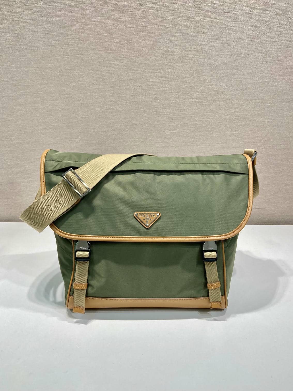 Series-Messenger Bag